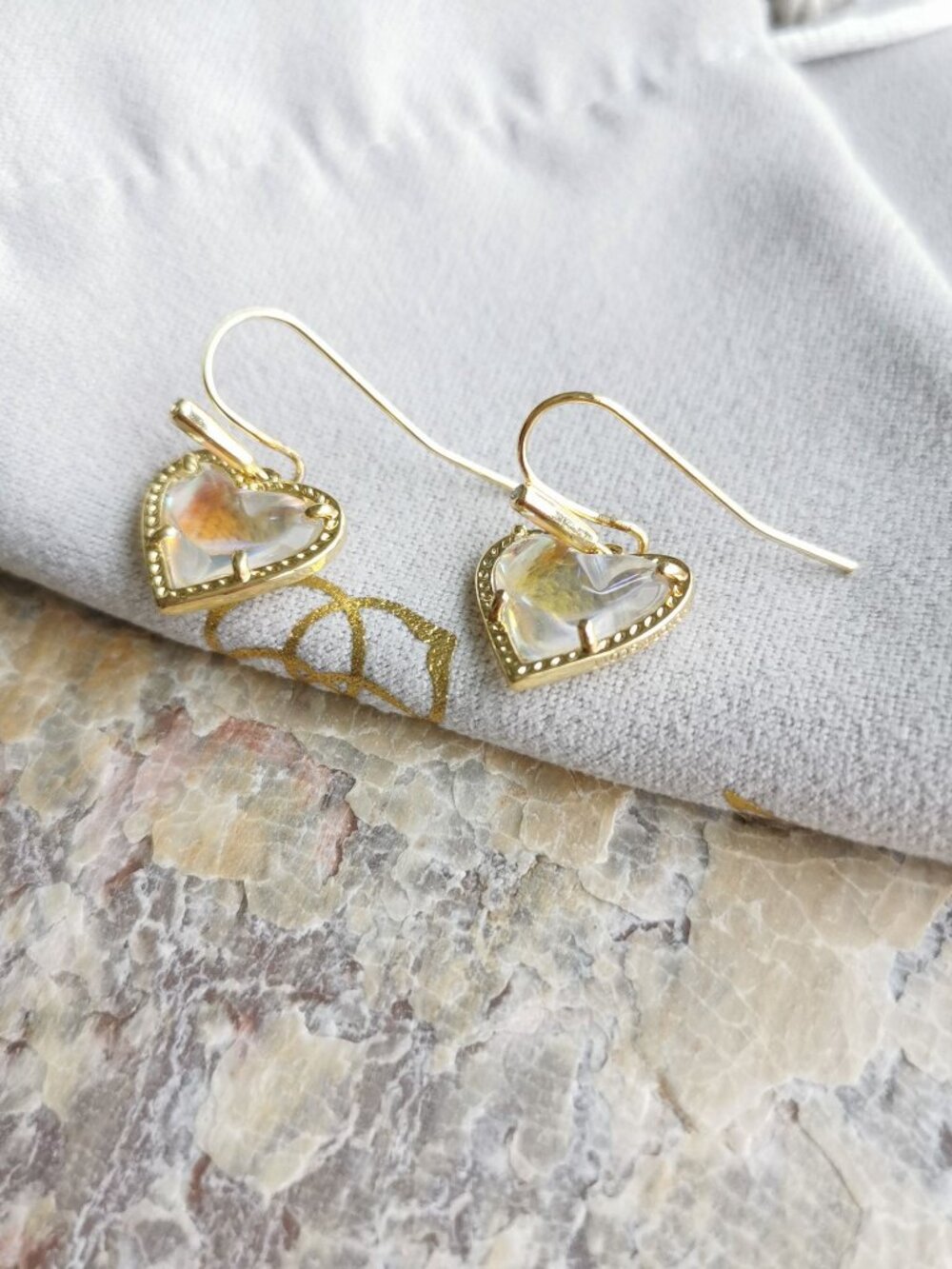 Kendra Scott Ari Heart Drop Earrings - Picture 4 of 4